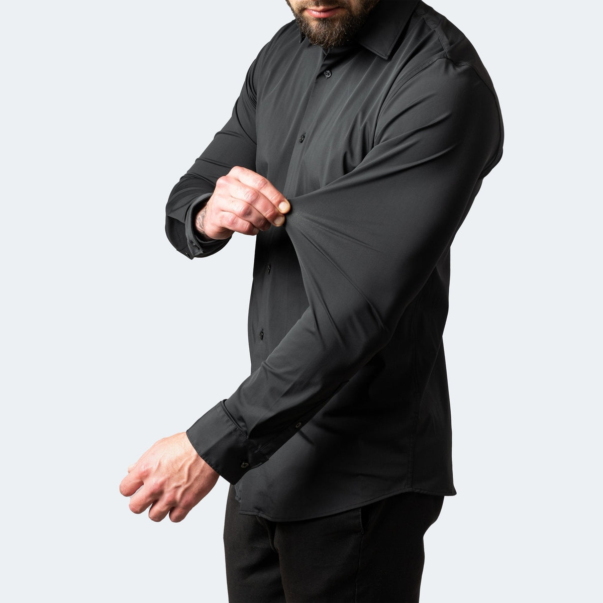 Black men's slim-fit stretch shirt